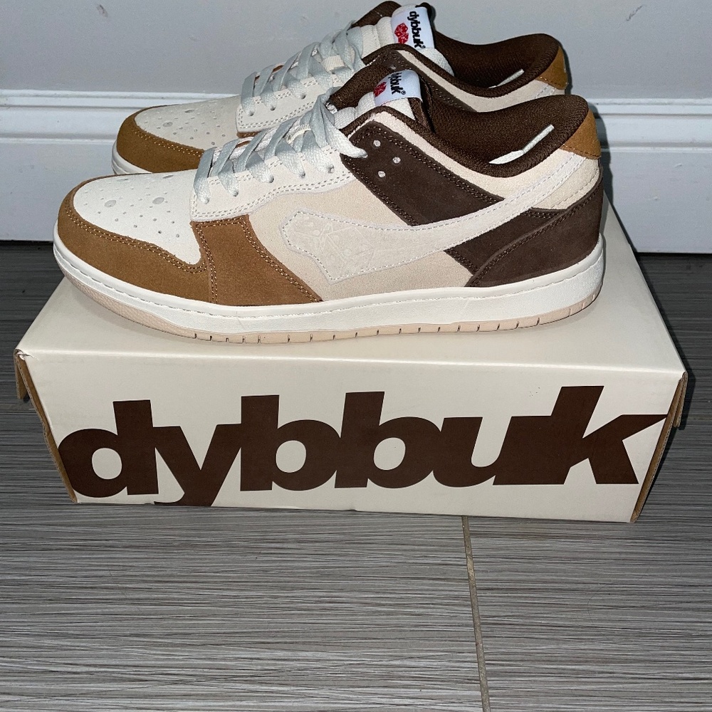 *BRAND NEW* Dybbuk Lucky 7 “Mocha” Men’s 11